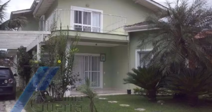 Ubatuba, Horto - Condomínio Ubatuba Country, casa com 05 suítes e área de lazer.