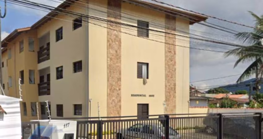 Ubatuba, Centro- Apartamento terreo com 2 dormitórios.