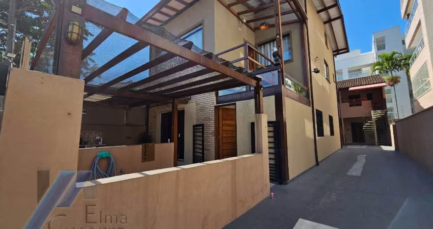Ubatuba, Itaguá - Pousada com 11 dormitórios, sendo 08 suítes, com 350 m2 de área construção.