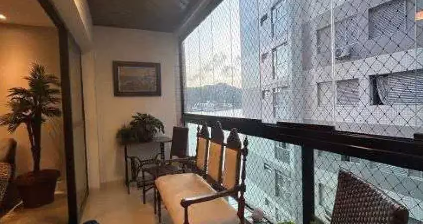 Imóvel para venda tem 140 metros, com 3 quartos, 2 vagas, quadra da praia em itararé - são vicente - sp
