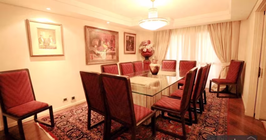 Excelente Apartamento 444m² útil, Andar Alto, 4 suítes, 4 vagas, Batel - José Veloso Imóveis