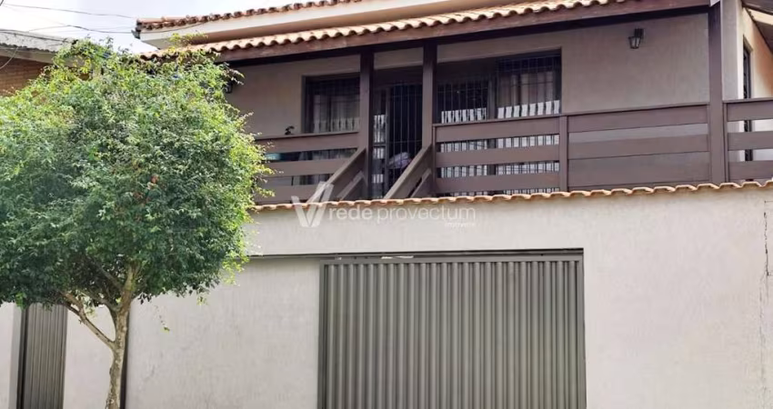 Casa com 3 quartos à venda na Rua Joanópolis, 190, Cidade Jardim, Campinas