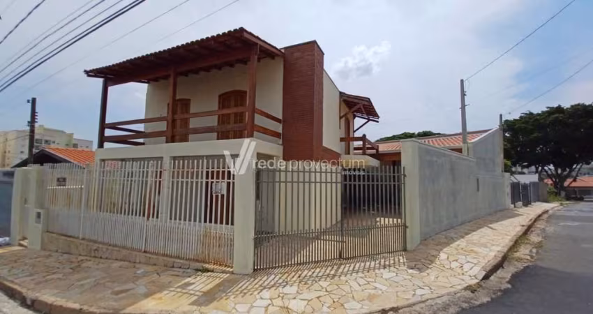 Casa com 5 quartos à venda na Vila Aurocan, Campinas 