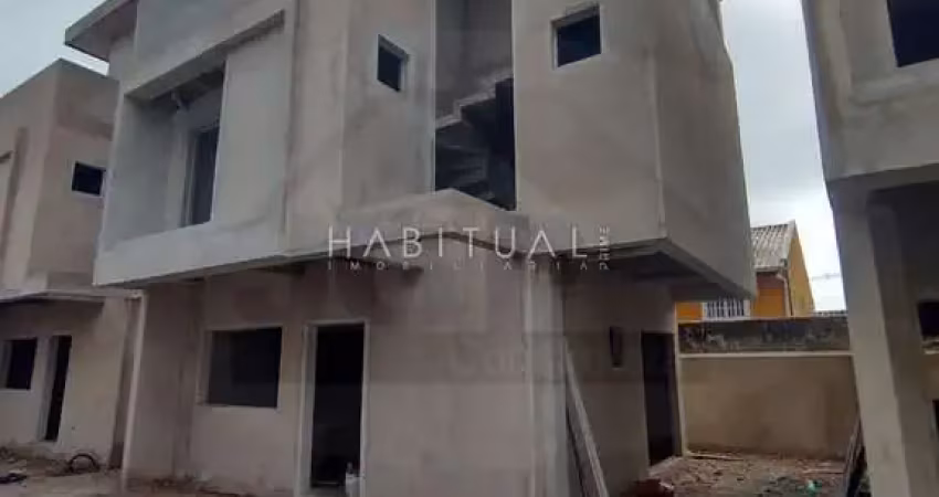 Casa com 3 quartos à venda na Rua Marco Polo, Bairro Alto, Curitiba