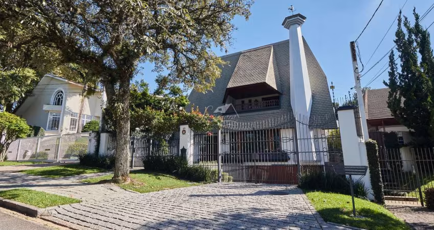 Casa com 5 quartos à venda na Rua do Amapá, 88, Vista Alegre, Curitiba