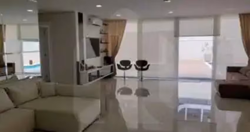 Casa de condomínio fechado Alphaville 12 com 4 suítes à venda