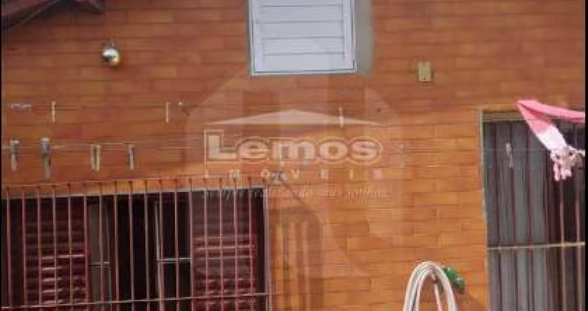 Casa à venda no Veloso com 2 quartos e 2 vagas de garagem.