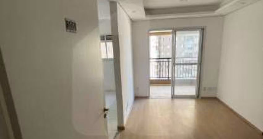 Apartamento de 60m² para alugar - Jardim Tupanci, Barueri