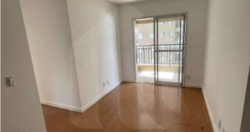 Apartamento de 76m² para venda - Jardim Tupanci, Barueri