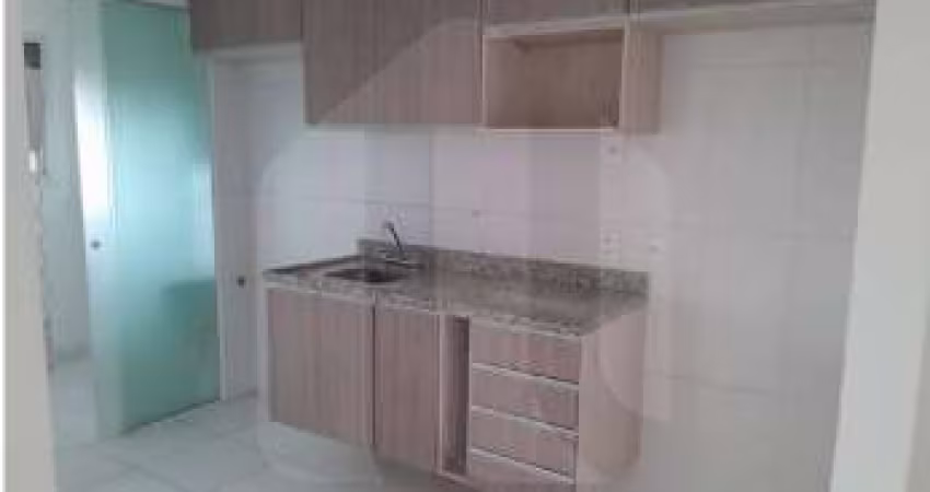 Apartamento de 76m² para venda - Jardim Tupanci, Barueri
