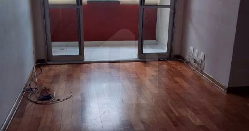 Apartamento, São Paulo, Bairro Jaguaré,  75m2, 03 dormitórios sendo 01 suíte, sala ampla, sacada, piso laminado, 02 banheiros com box, 02 vagas cobertas