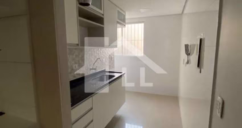 Apartamento no Vila Yolanda por excelente valor