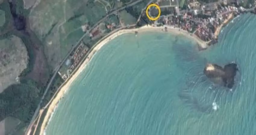 Terreno à venda na lotes 04,31,32 Quadra 18, Praia de Parati, Anchieta