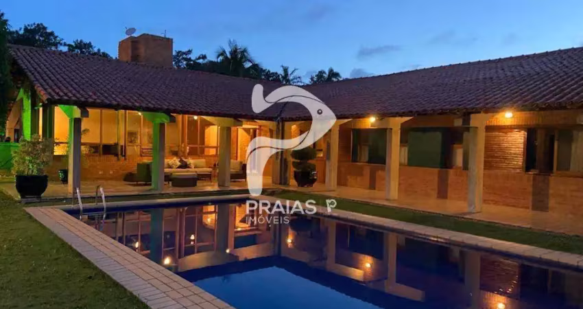 Casa em condomínio fechado com 4 quartos à venda na Comendador José Berloffe (rua 10), --, Jardim Acapulco, Guarujá