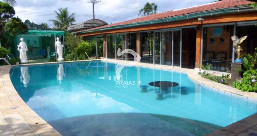 Casa com 10 quartos à venda na Das Violetas, --, Balneário Praia do Pernambuco, Guarujá