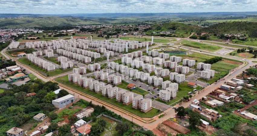 Carla Nunes-CRECI 31697- (61) 991238436 Vende Apartamento 125m² em Crixá, São Sebastião - R$110 mil