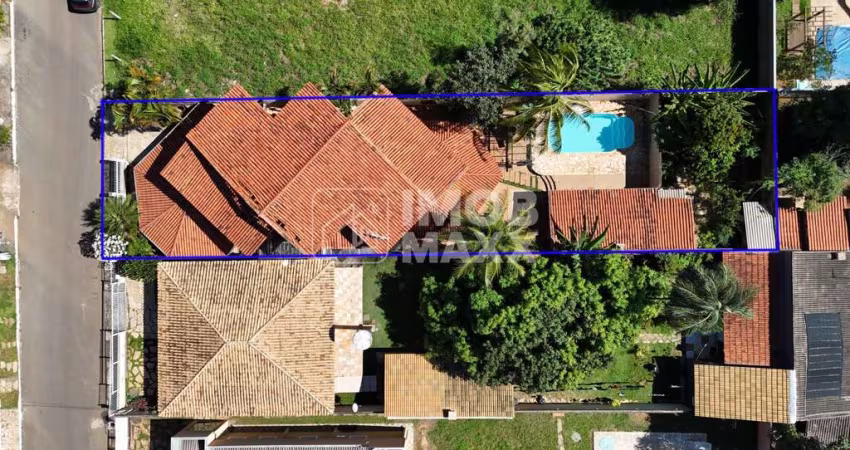 Excelente casa no Jardim Botânico, Brasília: 400m², 4 dormitórios, 4 suítes, 5 banheiros. Venda por R$ 1.350.000. Agende uma visita!