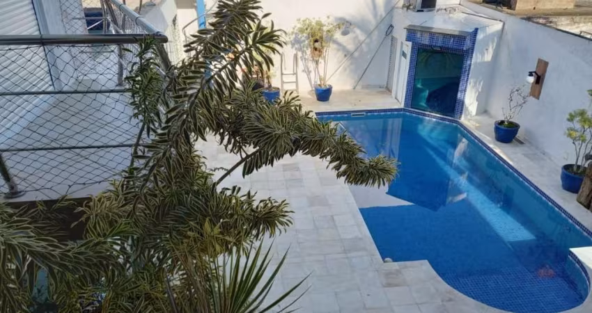 Casa em condomínio fechado com 4 quartos à venda no Jardim Acapulco, Guarujá 