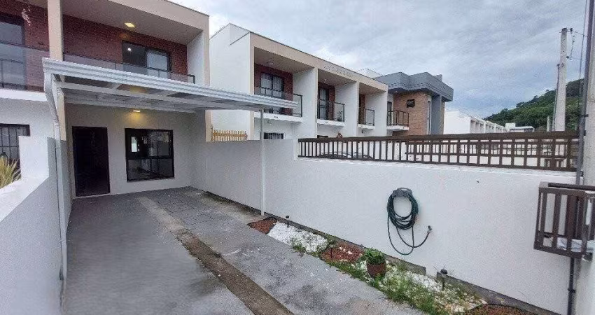 Casa estilo geminada, semimobiliada no Sertão do Maruim