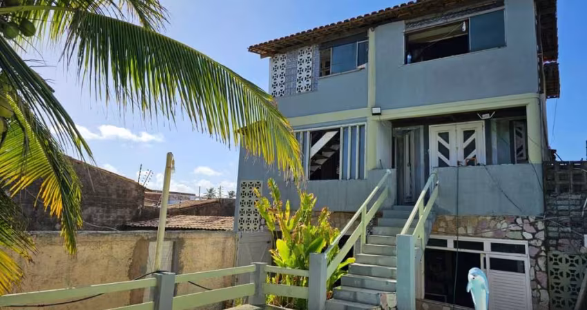 Casa 5/4 C/ Piscina na Praia da Costa - L.C