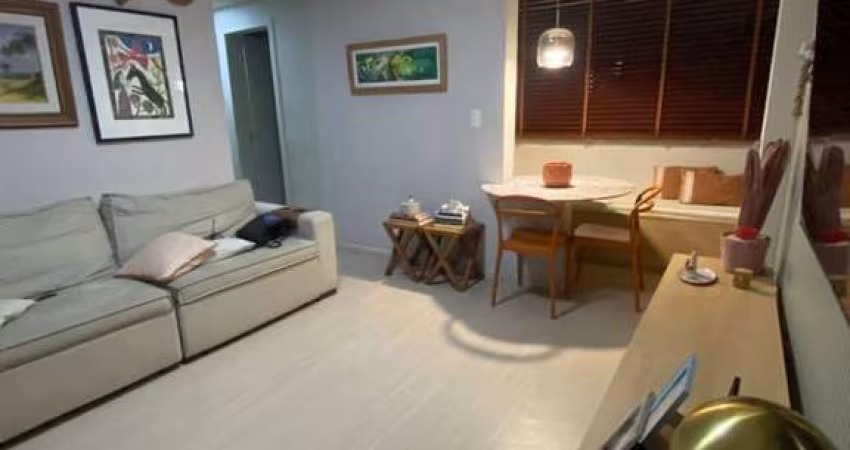 Apartamento à Venda – Mar de Aruana 1