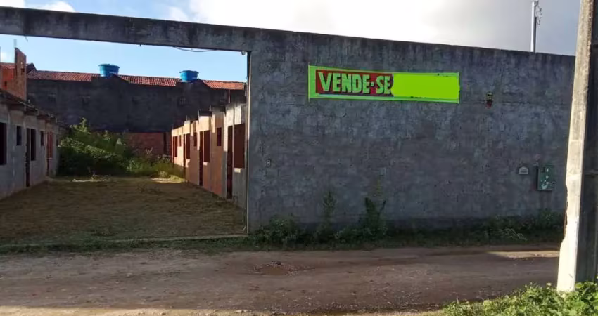 Ótima oportunidade de negócio! Terreno com 20 apartamentos em fase de acbamento!