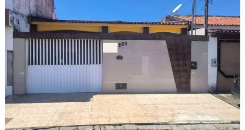 Casa com 5 quartos à venda na Rua Antônio do Nascimento Rodrigues, 250, Jabotiana, Aracaju
