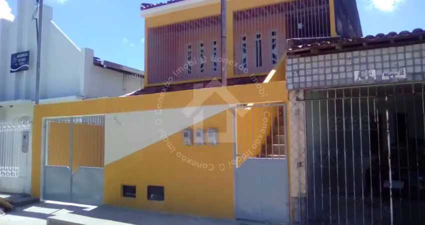 Casa com 3 quartos à venda na Rua José Luciano Cruz, 54, Santa Maria, Aracaju