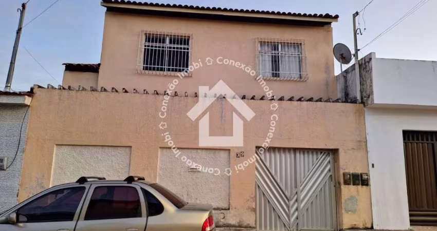 Duas Casas a venda no Bairro Cidade Nova