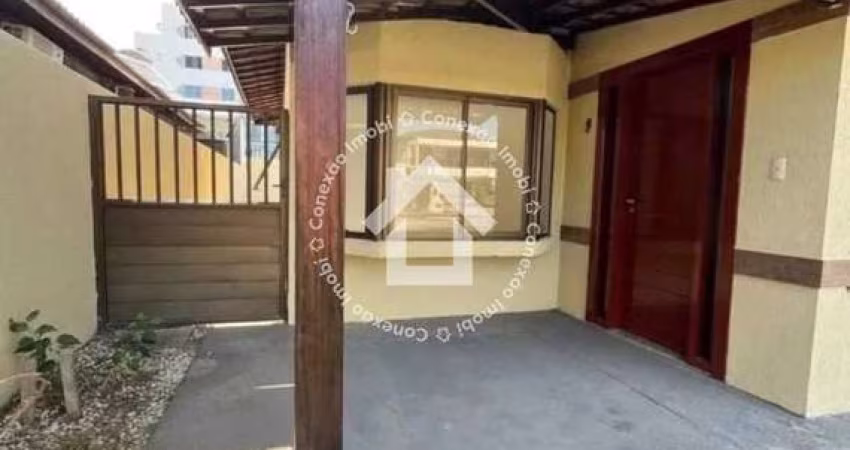 Vende-se casa no CONDOMÍNIO ALAMEDA DO SOL na Aruana em Aracaju/SE