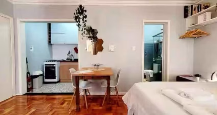 Apartamento com 1 quarto à venda na Rua Garibaldi, 920, Independência, Porto Alegre