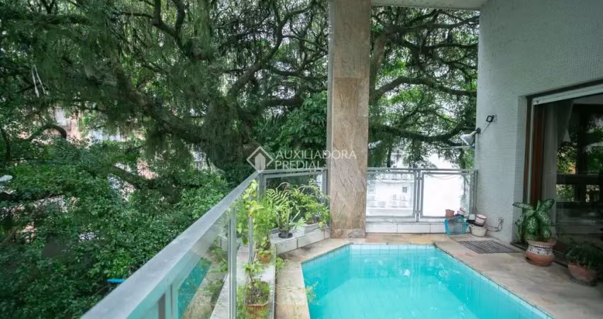 Apartamento com 3 quartos à venda na Rua Coronel Aurélio Bitencourt, 200, Rio Branco, Porto Alegre