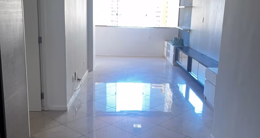Apartamento 3/4, 02 suítes, 94m2, 02 vagas garagem