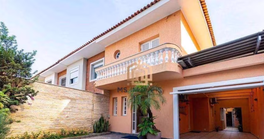 Casa Sobradada com 4 dormitorios no Jardim Paulistano