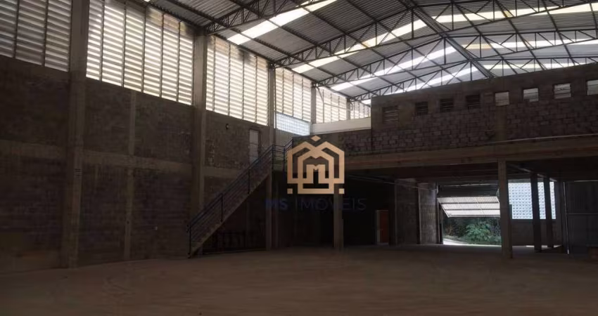 Galpão industrial com 2200m² para Locação em Alphaville