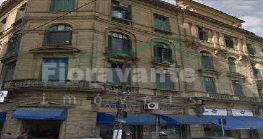 Sala comercial à venda na Rua do Comércio, Centro, Santos