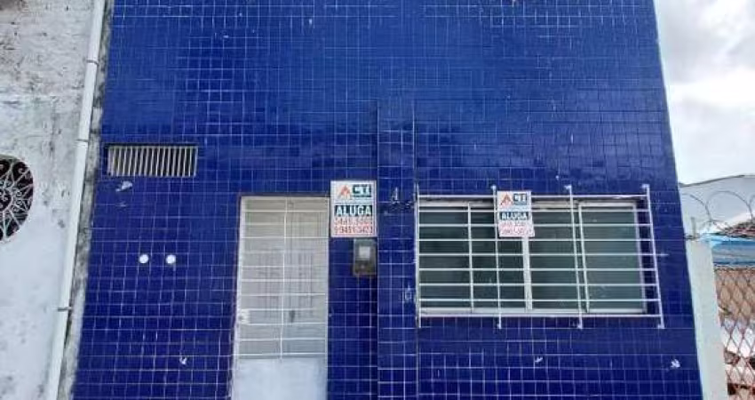 Casa para aluguel, 2 quartos, Cordeiro - Recife/PE