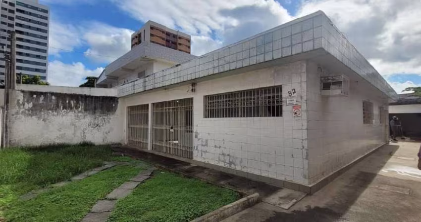 Casa à venda, 3 quartos, 1 vaga, Cordeiro - Recife/PE