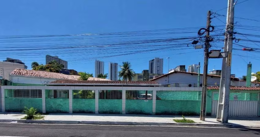 Casa à venda, 4 quartos, 1 suíte, 5 vagas, Iputinga - Recife/PE