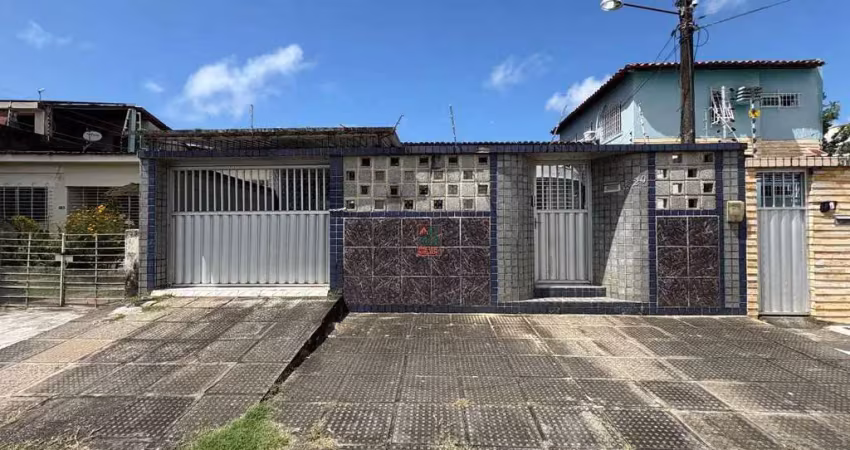 Casa com 4 quartos para alugar na Rua Martins Ribeiro, 320, Hipódromo, Recife