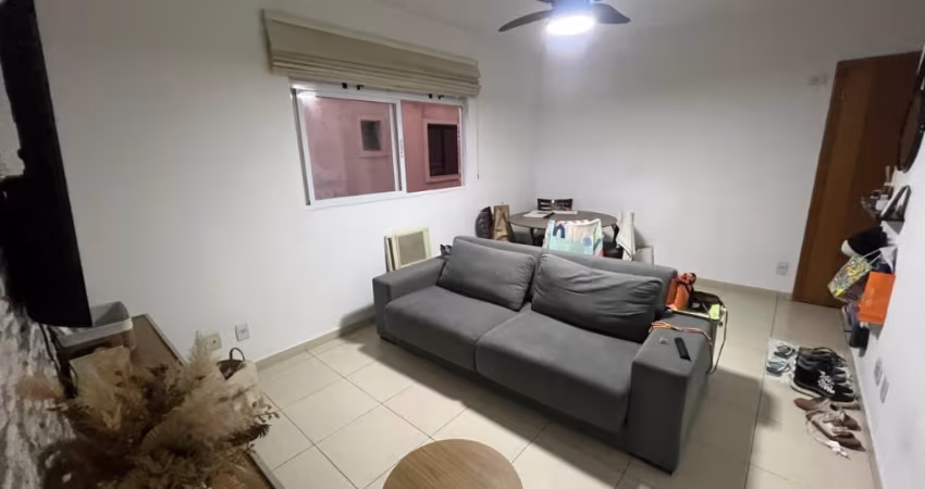 Oportunidade de apartamento com dois quartos sendo uma suite