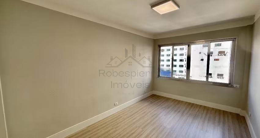 APARTAMENTO COM VISTA LIVRE A UMA QUADRA E MEIA DA PRAIA