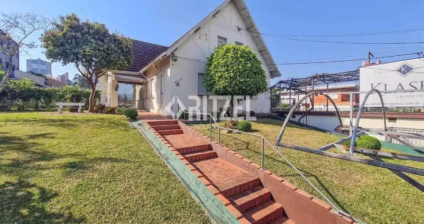 Casa comercial com 11 salas à venda na Rua Bento Gonçalves, 2049, Centro, Novo Hamburgo