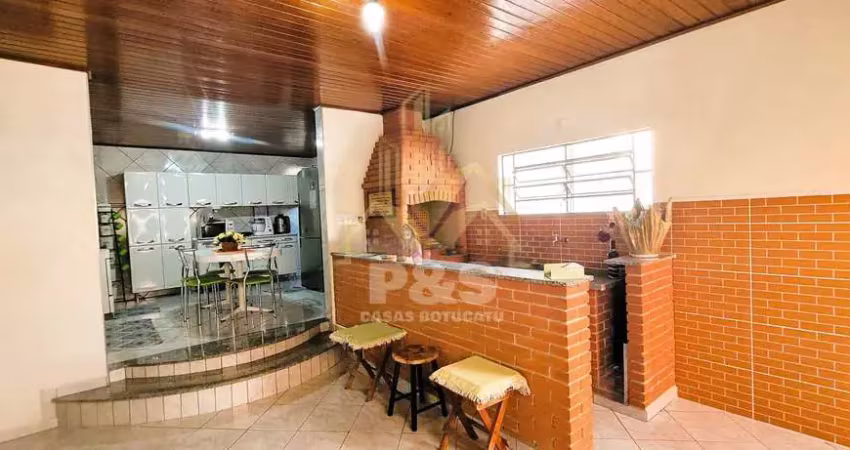 Casa ampla na Vila Maria, 2 Suítes, escritório Área Gourmet e Quintal!