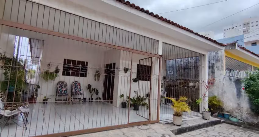 Casa com 3 quartos à venda na Rua Sebastião Avelino da Rocha, Bancários, João Pessoa