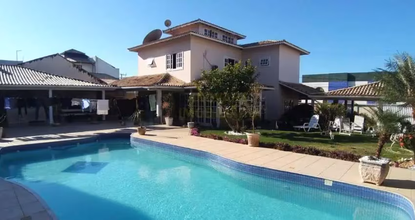 Casa com 5 quartos à venda no Centro, São Pedro da Aldeia 