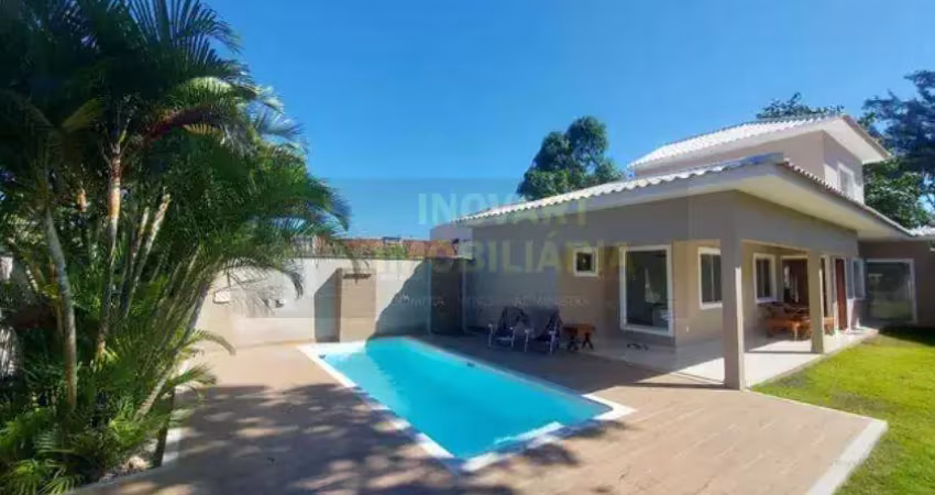 Casa com 3 quartos para alugar no Estação, São Pedro da Aldeia 