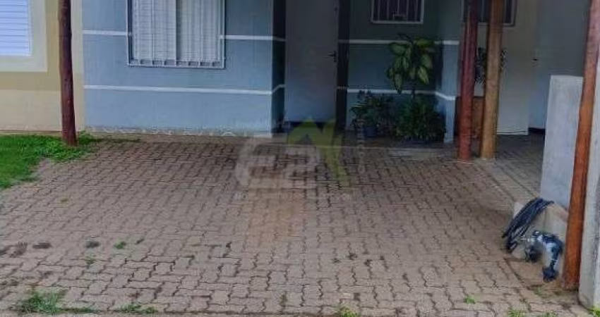Casa de 2 dormitórios em condomínio à venda em São Carlos