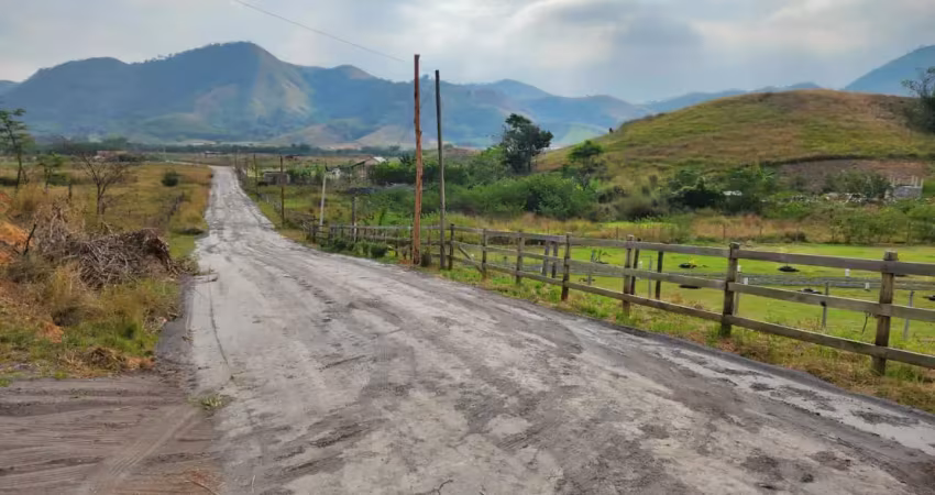 Vende se lotes rurais a partir de 1.500 m2 a  4.110 m2  em seropédica