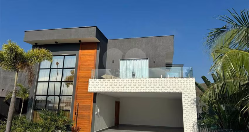 Casa com 4 quartos à venda em Centro - RJ